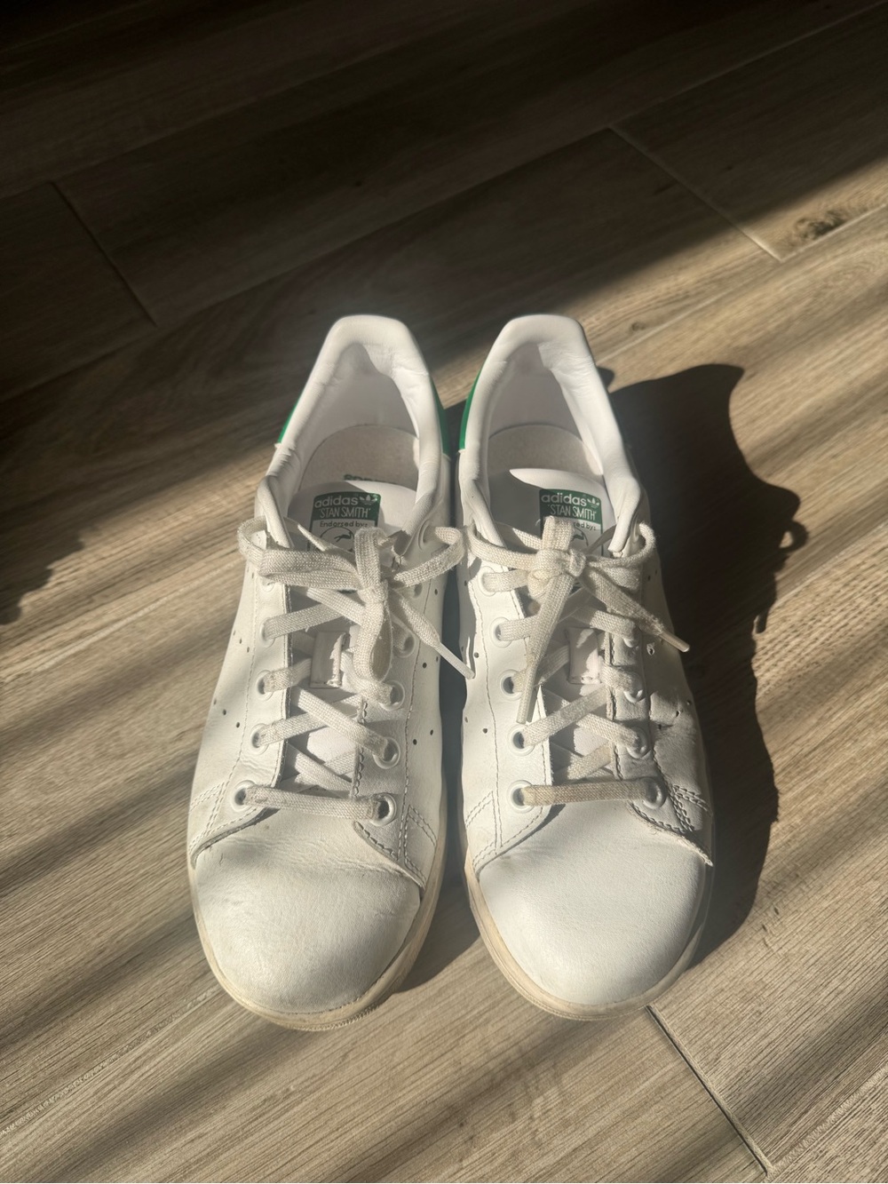 adidas Stan Smith’s